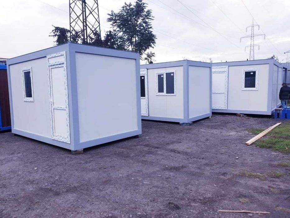 Vand container noi pentru șantier