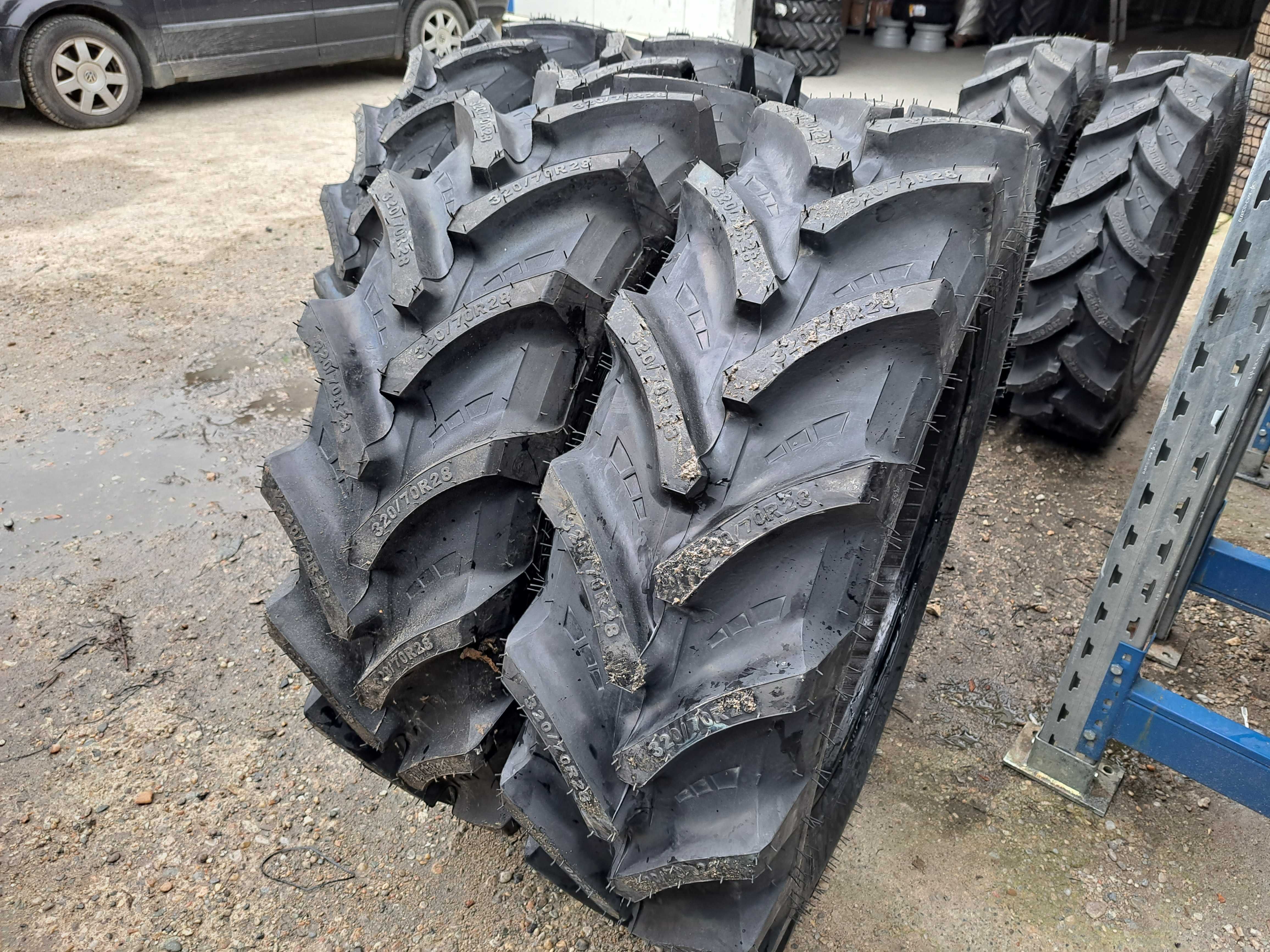 Cauciucuri noi 320/70R28 marca PETLAS anvelope radiale pentru TRACTOR