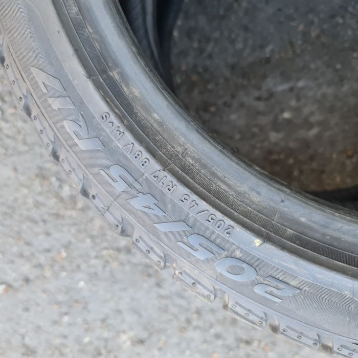 2x 205/45/17 M+S PIRELLI 6MM 2020 Stare impecabila