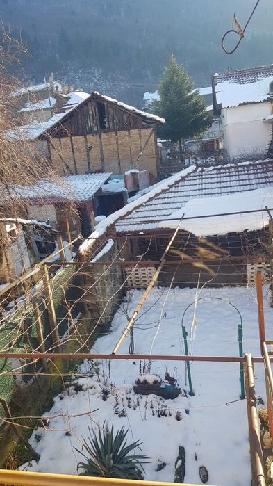 Продава се Къща в Дупница - 100 кв.м за 607 €/кв.м - Снимка #1