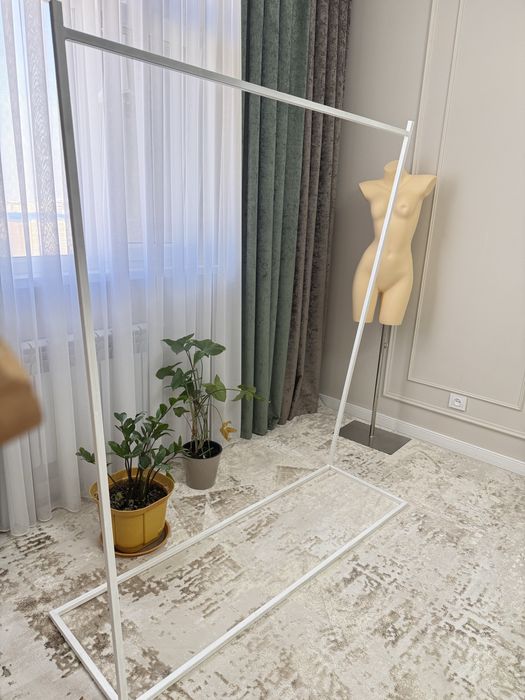 продается рейл, вешалка