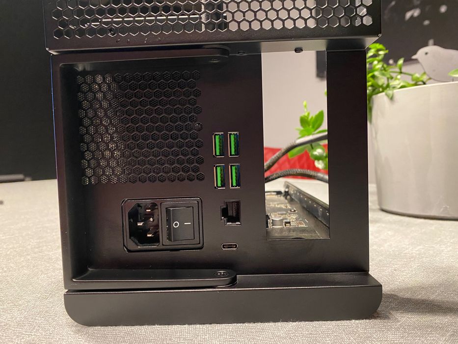 Razer Core X Chroma