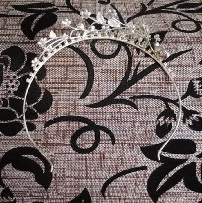 Coroniță mireasă-model deosebit