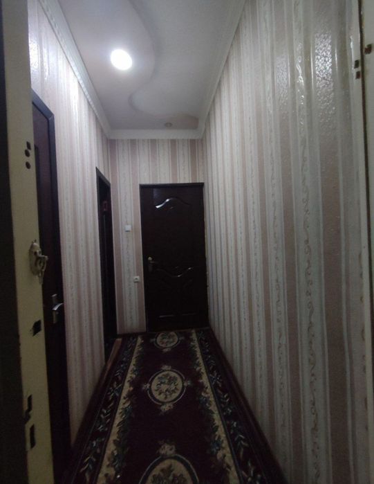 Продаётся квартира на чиланзар 20.Под офис