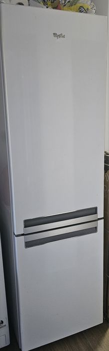 Хладилник Whirlpool