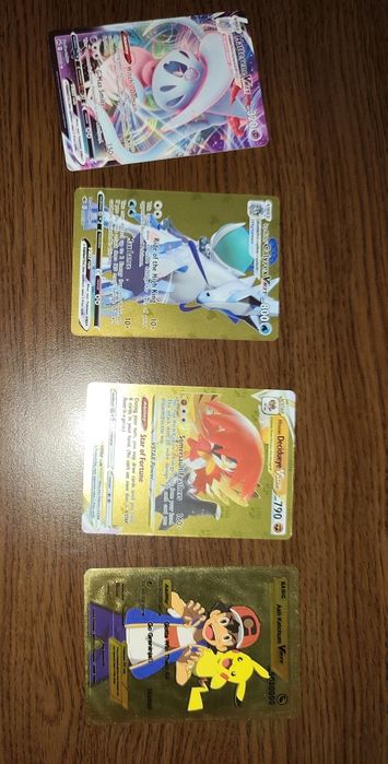 Продавам тези Pokémon карти