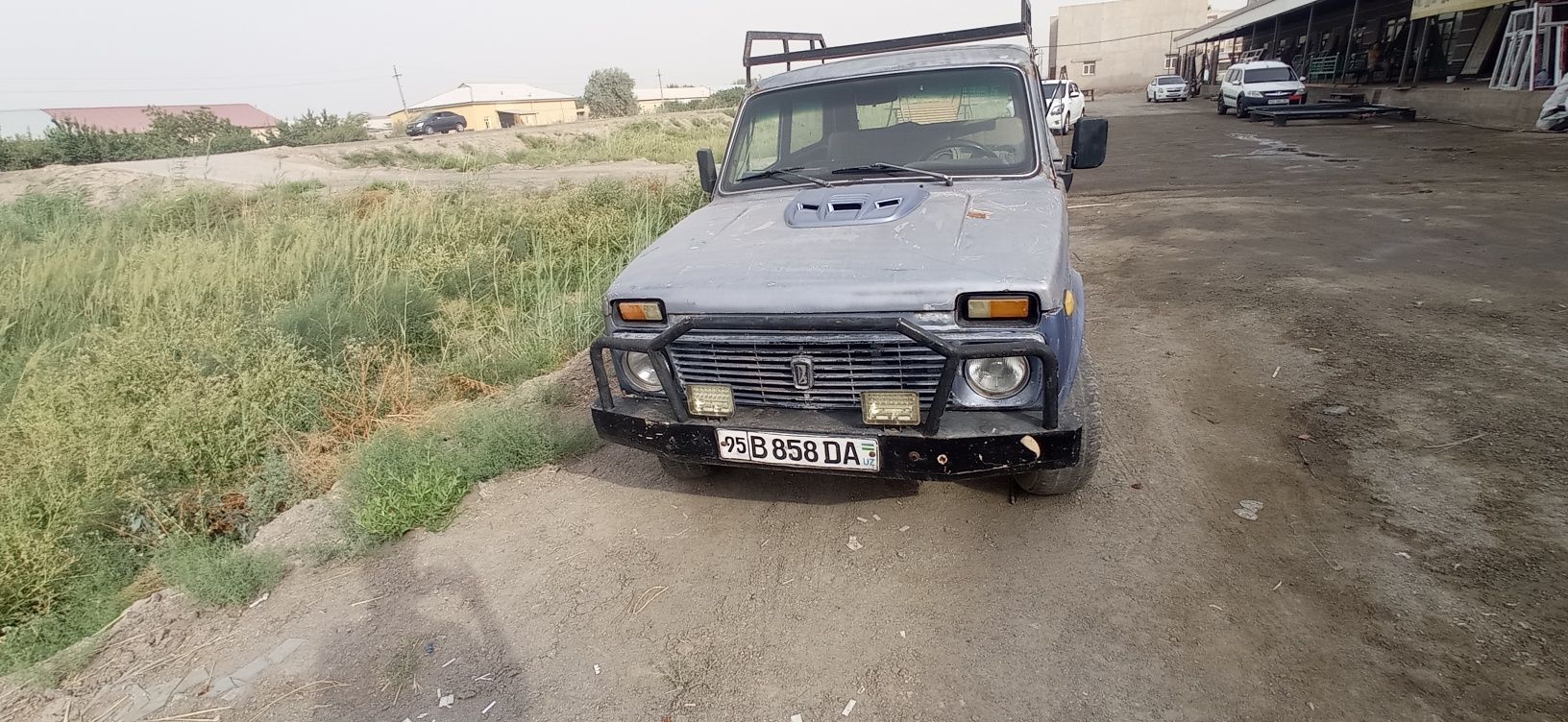 Srochny Niva sotiladi SROCHNY 1984yil