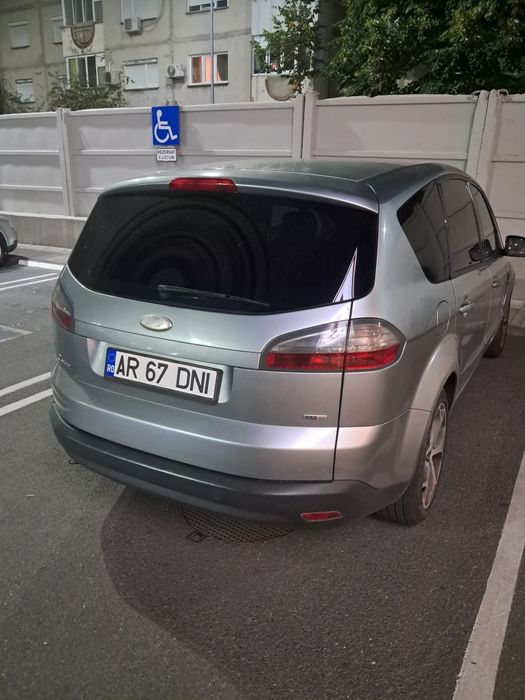 Ford s max 2008  2.litri automata