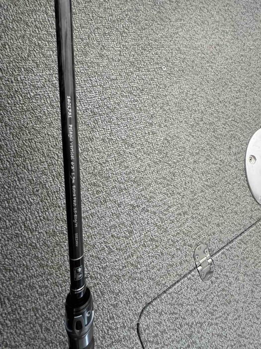 Продавам Savage Gear Vertical 160/131 + Shimano Metanium DC 71HG