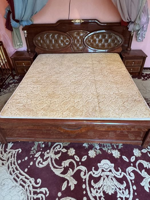 Спальный мебель,камот,стол-стул СОТИЛАДИ