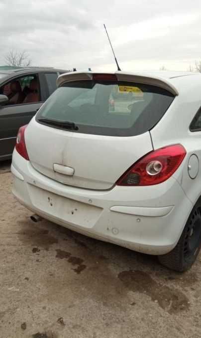 Dezmembrez Opel Corsa D 2008 2 Uși 1.7 CDTI A17DTR 6+1 Trepte