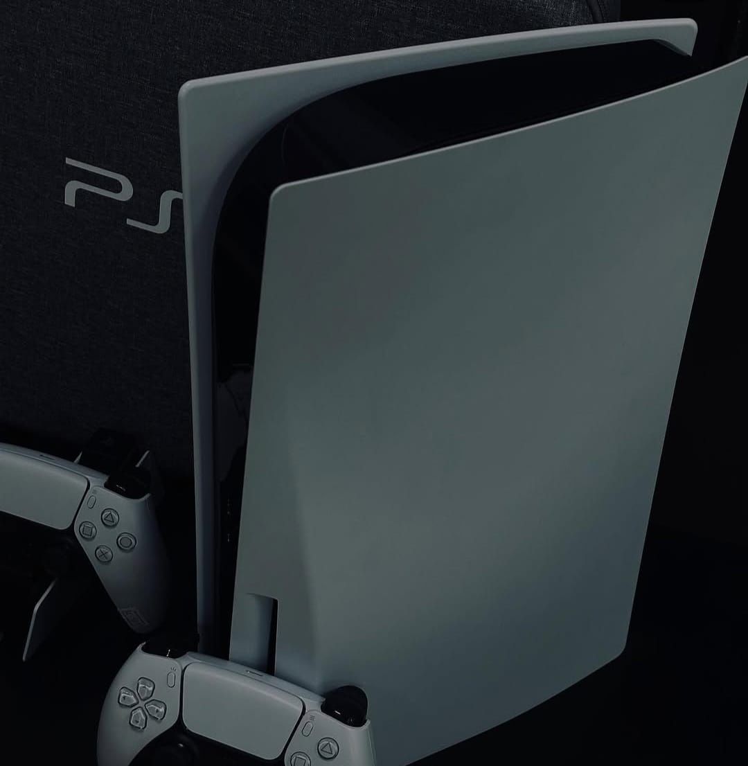 Продаётся ps 5 в новом состоянии