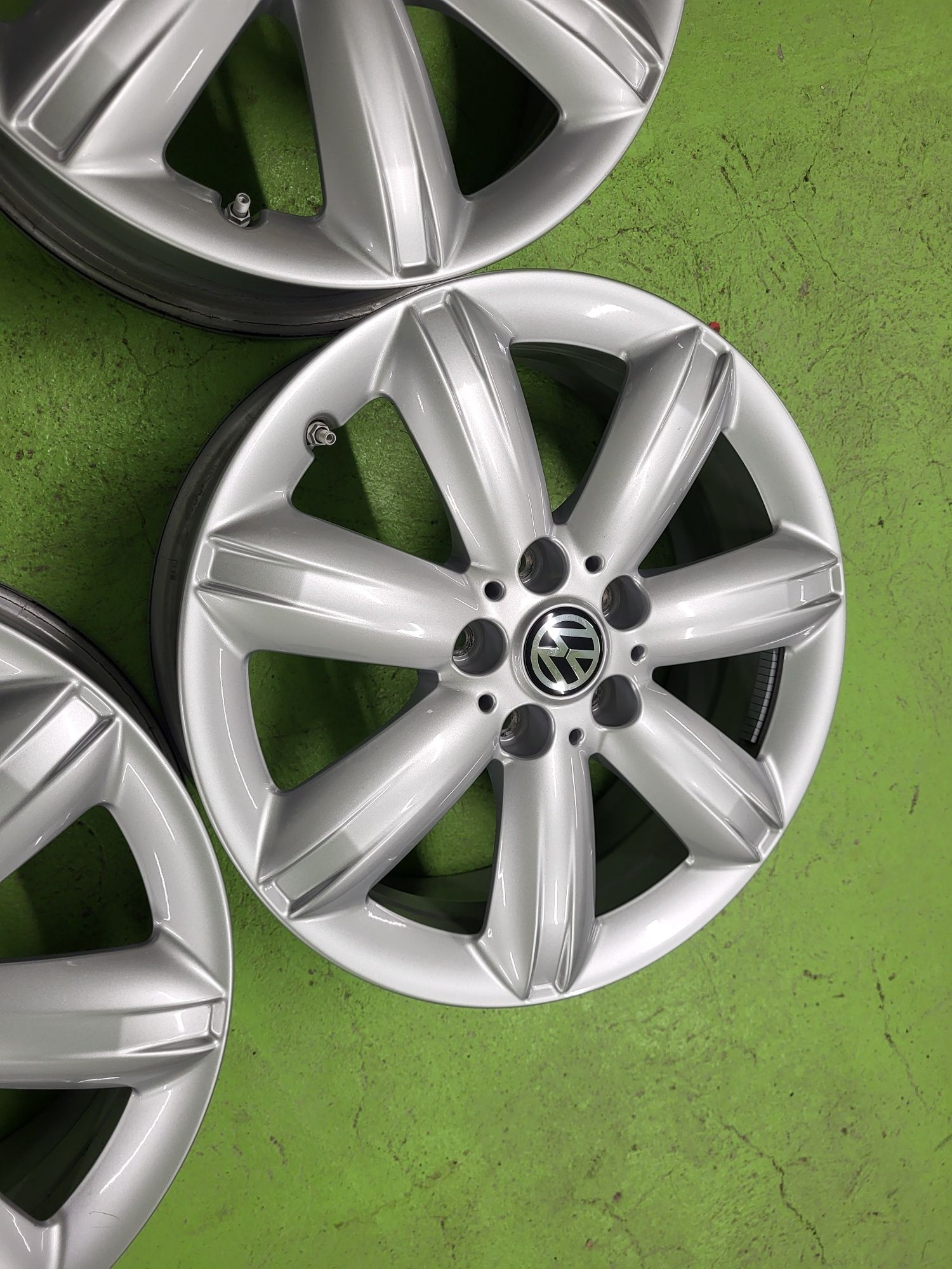 17 5x112 Vw Passat Touran Caddy Golf 5х112