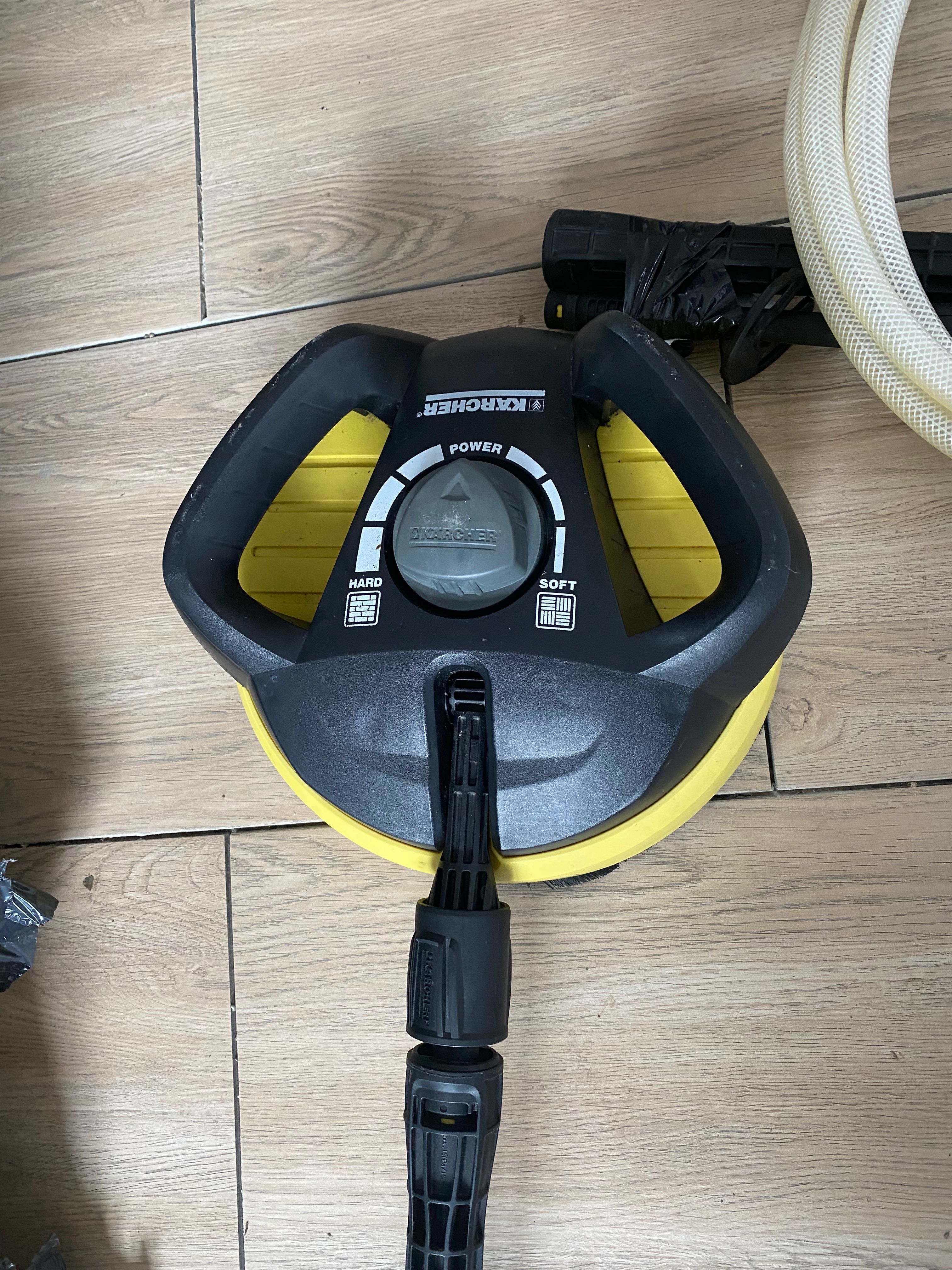 Karcher Aparat de spalat cu presiune K 4 Premium