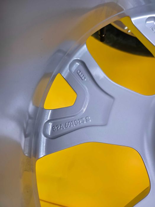 Roti Jante Anvelope 5x100 17'' 205/55/17 OE AUDI A1 AllStreet NOI 2019