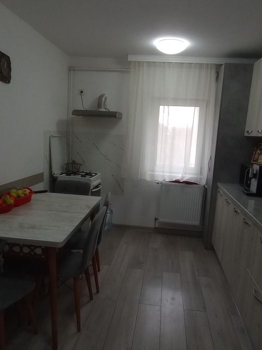 Vand / Schimb apartament 4 camere