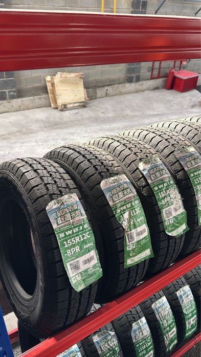 Шины новые зимы шипы липучка!!!