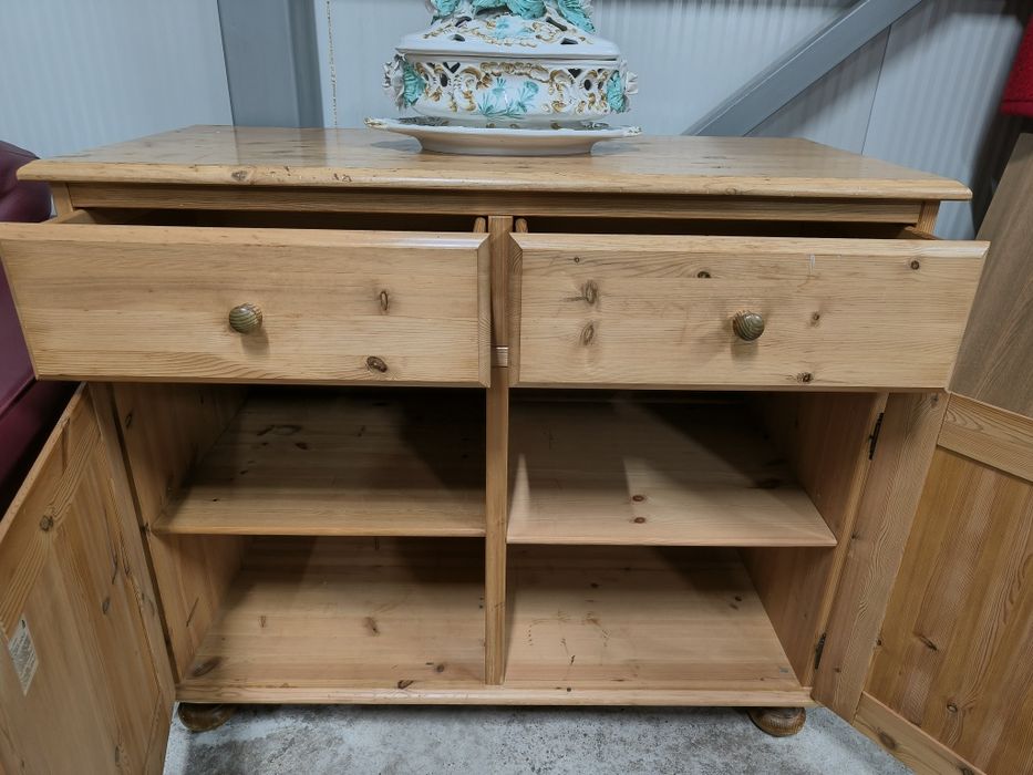 3909 Кухненски шкаф