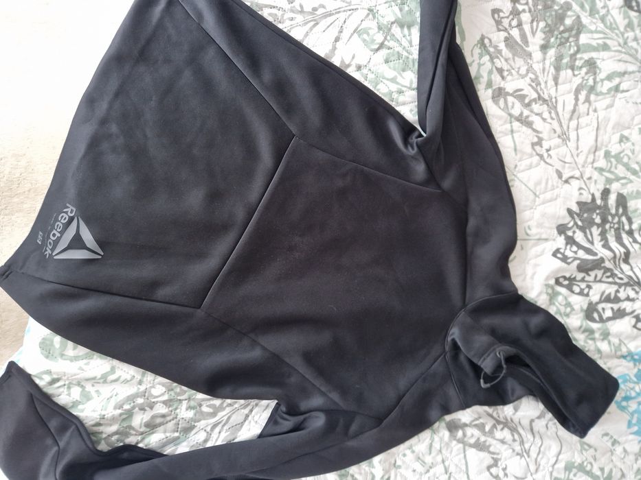 Мъжки суитчър Reebok - M размер