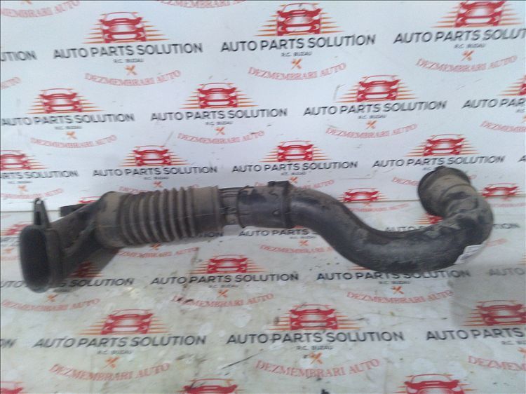 tubulatura admisie 1.4d ford fiesta an fabr. 2004