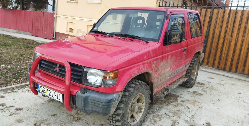 Mitsubishi pajero 2.5 diesel mk2