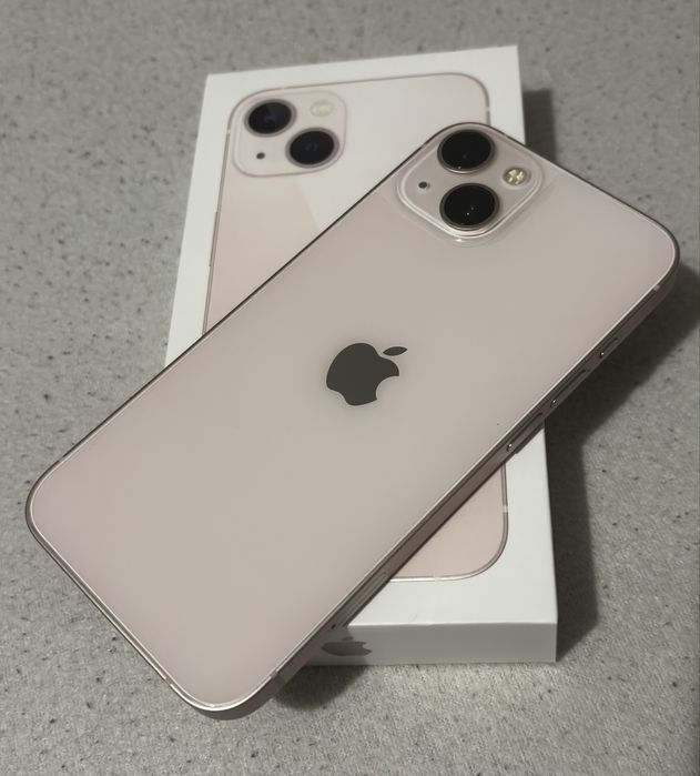 iPhone 13, 128 GB, culoare pink/rose, full box, stare impecabila.