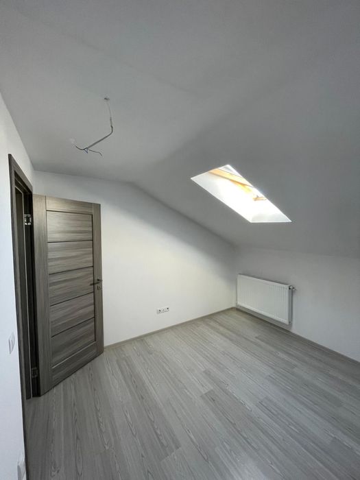 Apartament cu 3 camare direct de la dezvoltator . Zona de vest.