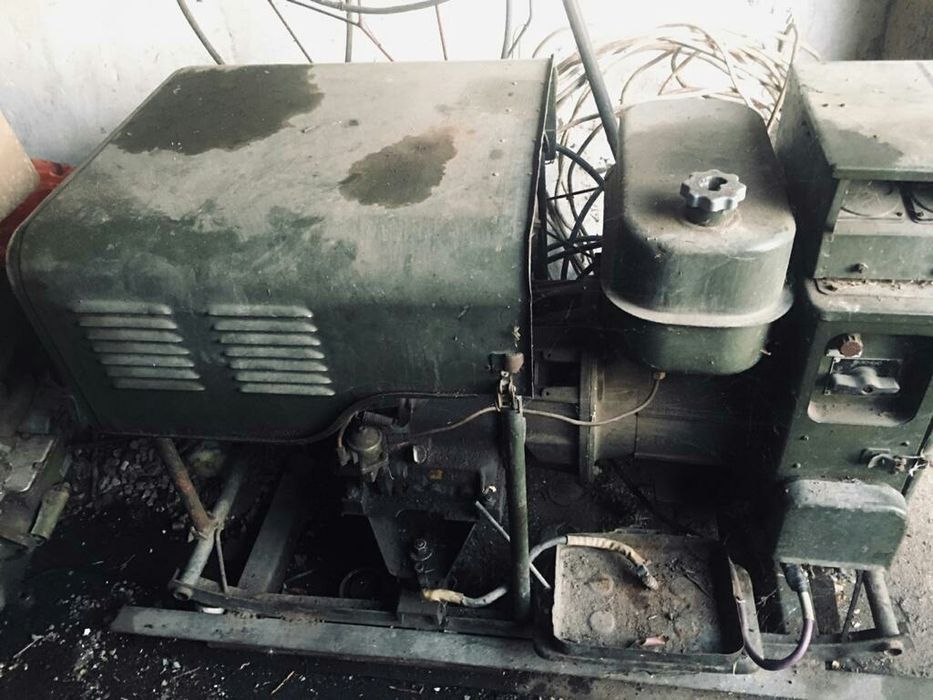 Передвижная  бензиновая электростанция