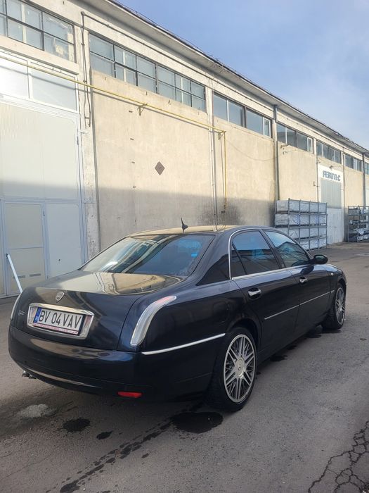 Vând Lancia Thesis Centenar si Lancia Thesis pt piese de schimb