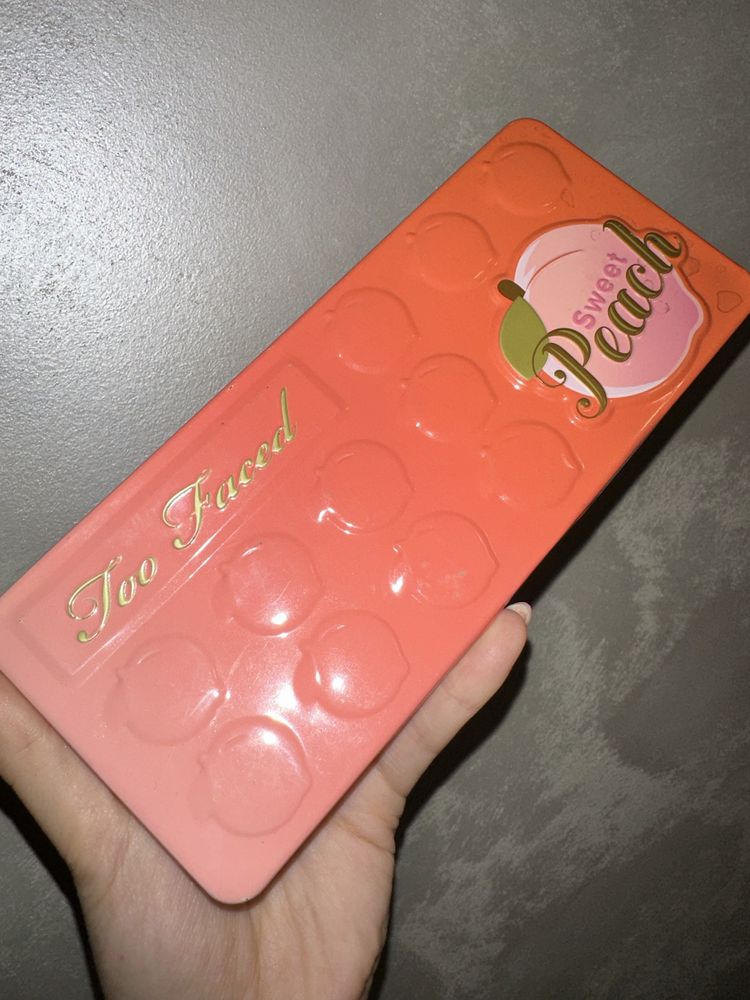 Too faced palette