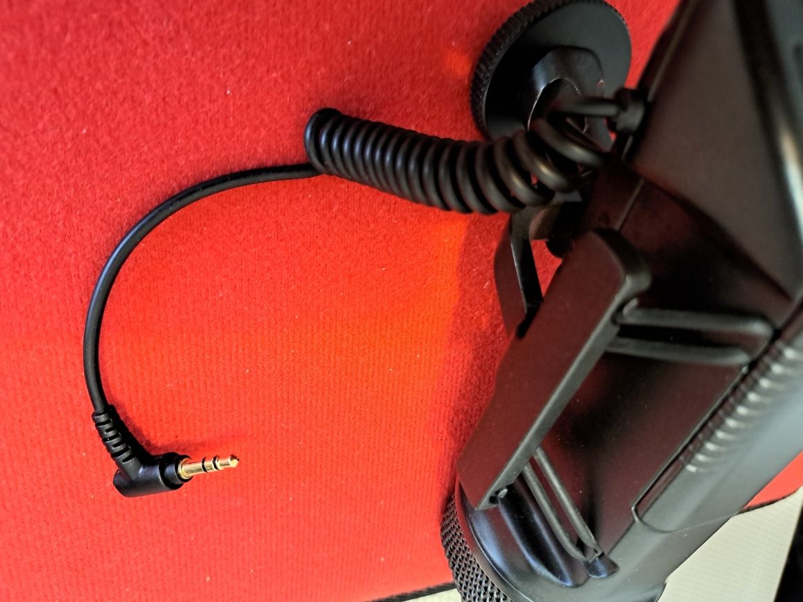 Microfon Rode SVM stereo in stare foarte buna