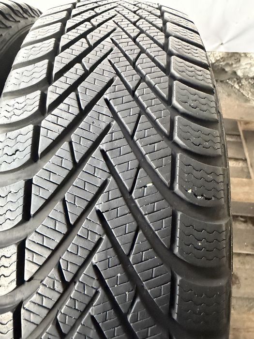 195/65/15 Pirelli dot22 2бр