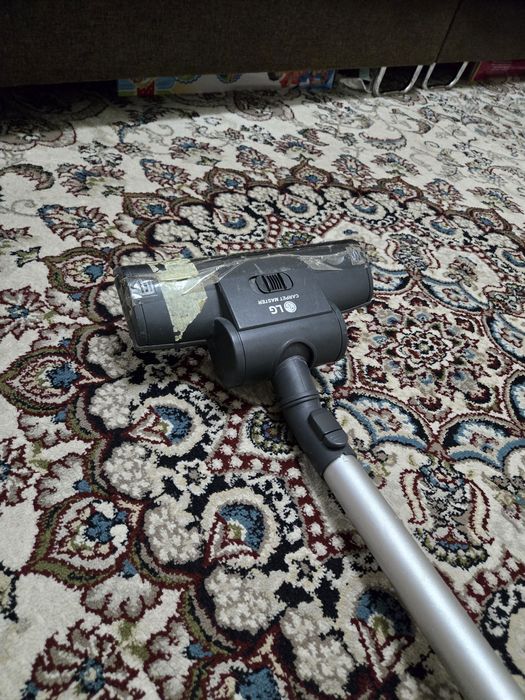 Пылесос LG 2000W COMPRESSOR CHangyutgich LG pilesos