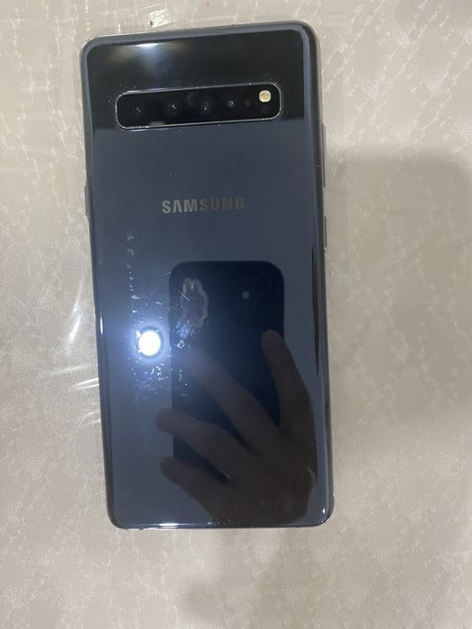 Продам Самсунг S10 5G 512GB