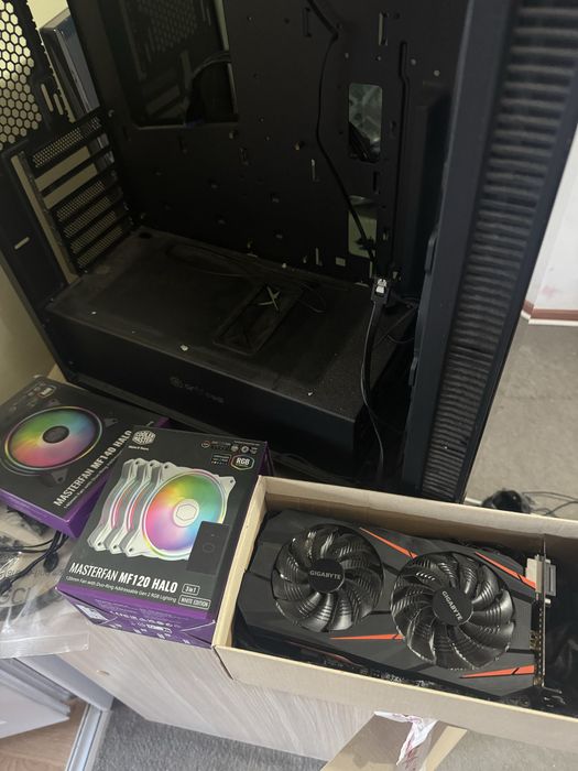 Carcasa pc + placa video