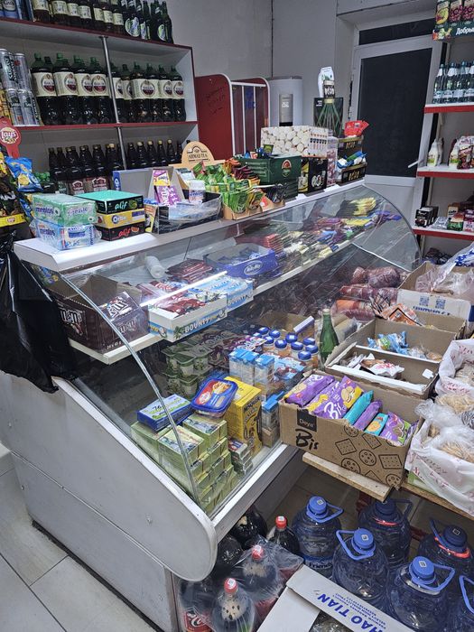 продается витрина холодилник