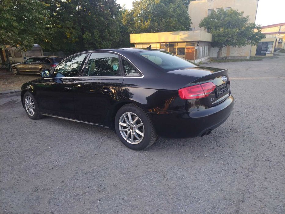 Audi A4 2,0 tdi 143 ps B8