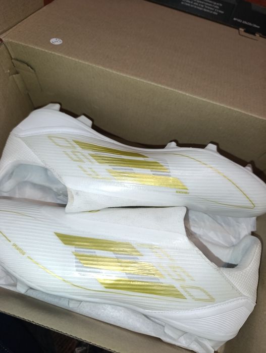 Adidas F50 Laceless White/Gold FG