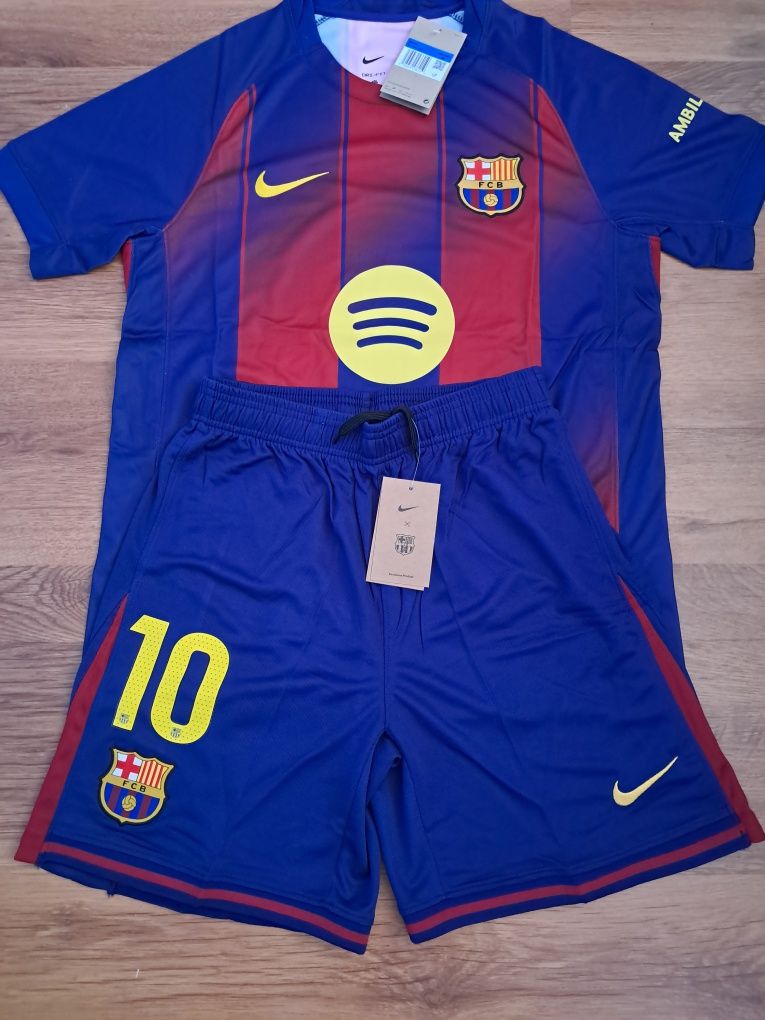 Екип Lamine Yamal Barcelona размери S, M и L