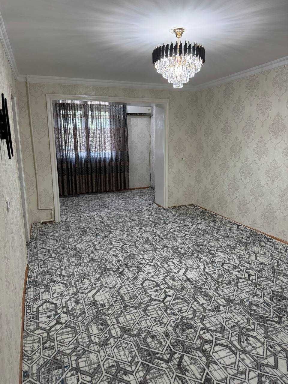 Шайхонтахурский район,3/3/5 московская планировка ,ор-р АКтепа,71М2