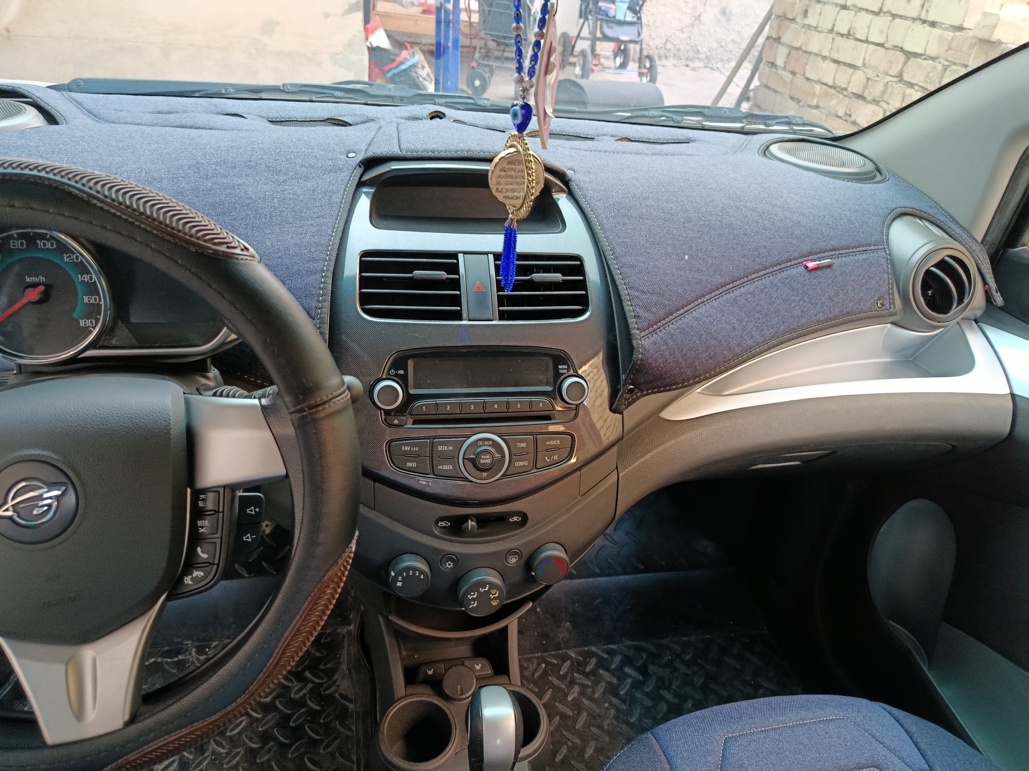 Продается Spark Ravon R2