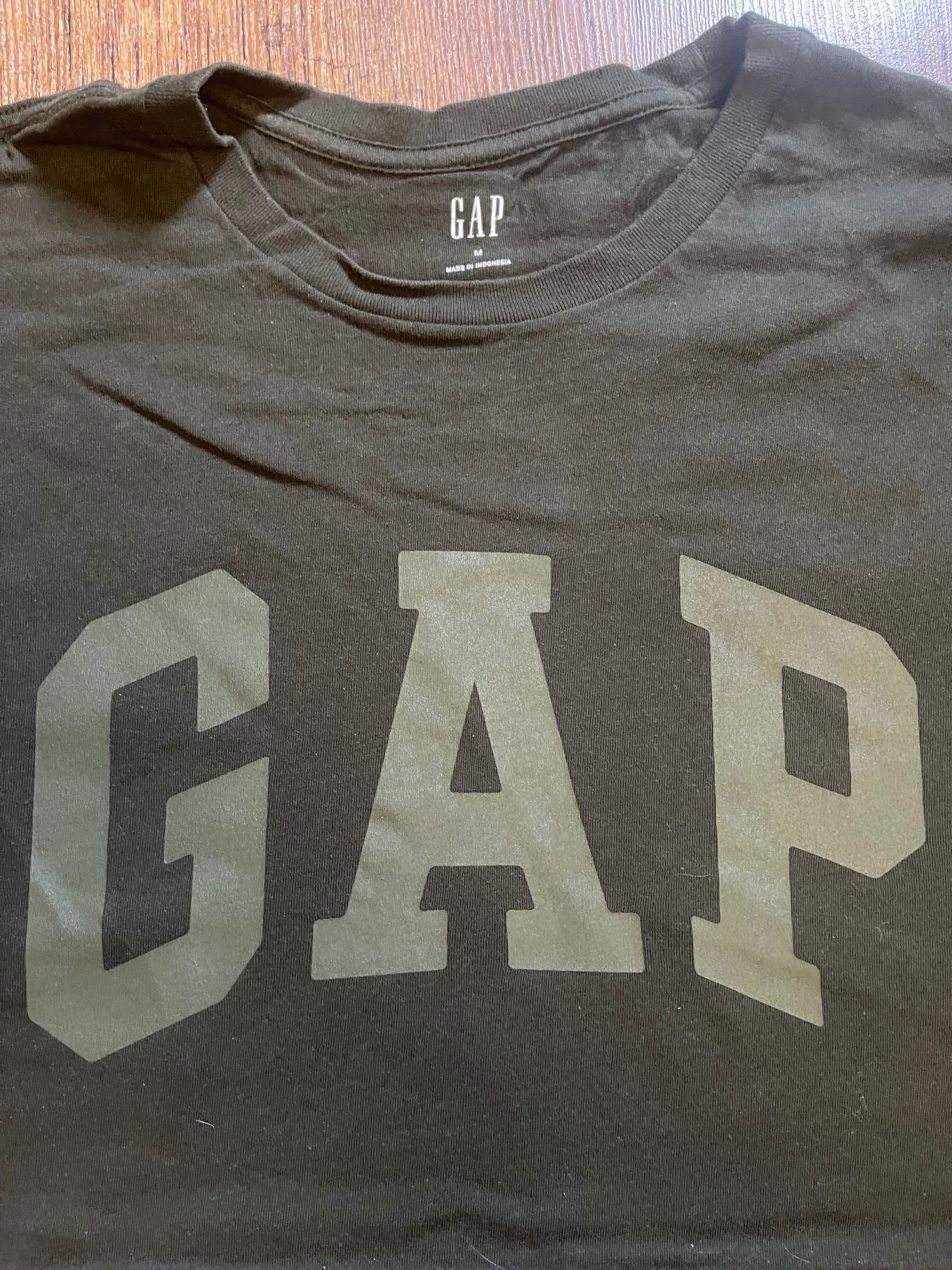 Тениска GAP - М размер