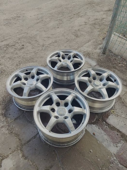 Продам 4 диска, оригинал. Разм.16