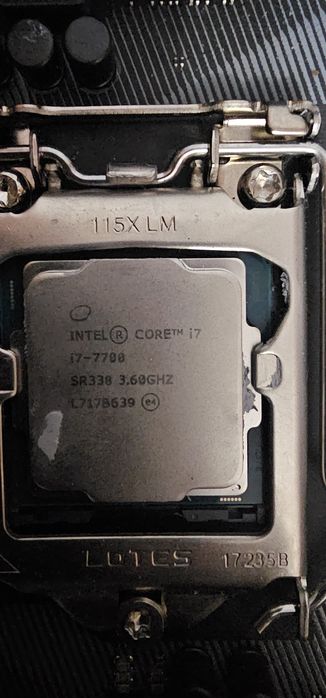 KIT Gaming i7 7700 + Placa de baza ASUS STRIX Z270H GAMING-PLUS