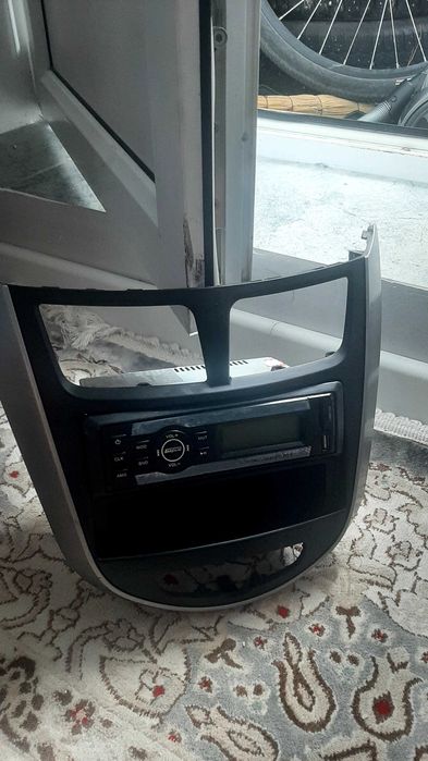 Мафон и панель хундай акцент