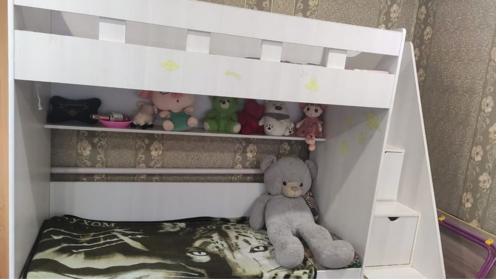 Кровать двухярусная