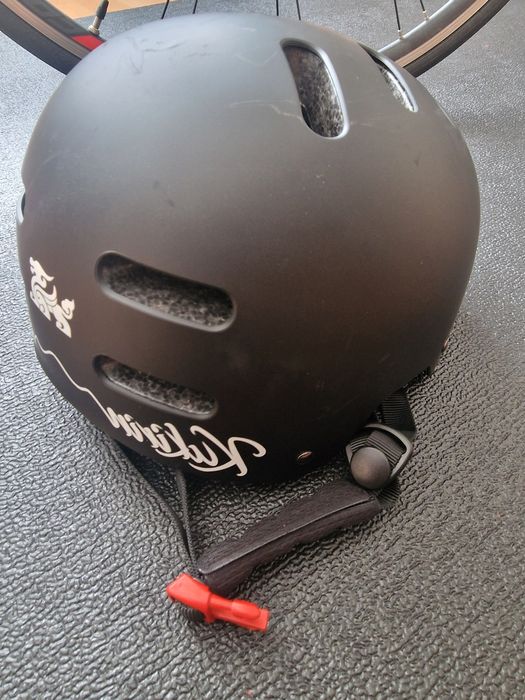 Casca de protectie trotineta masura L.