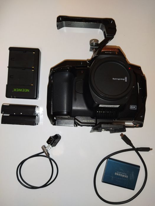 BMPCC 6K Pro с аксесоари