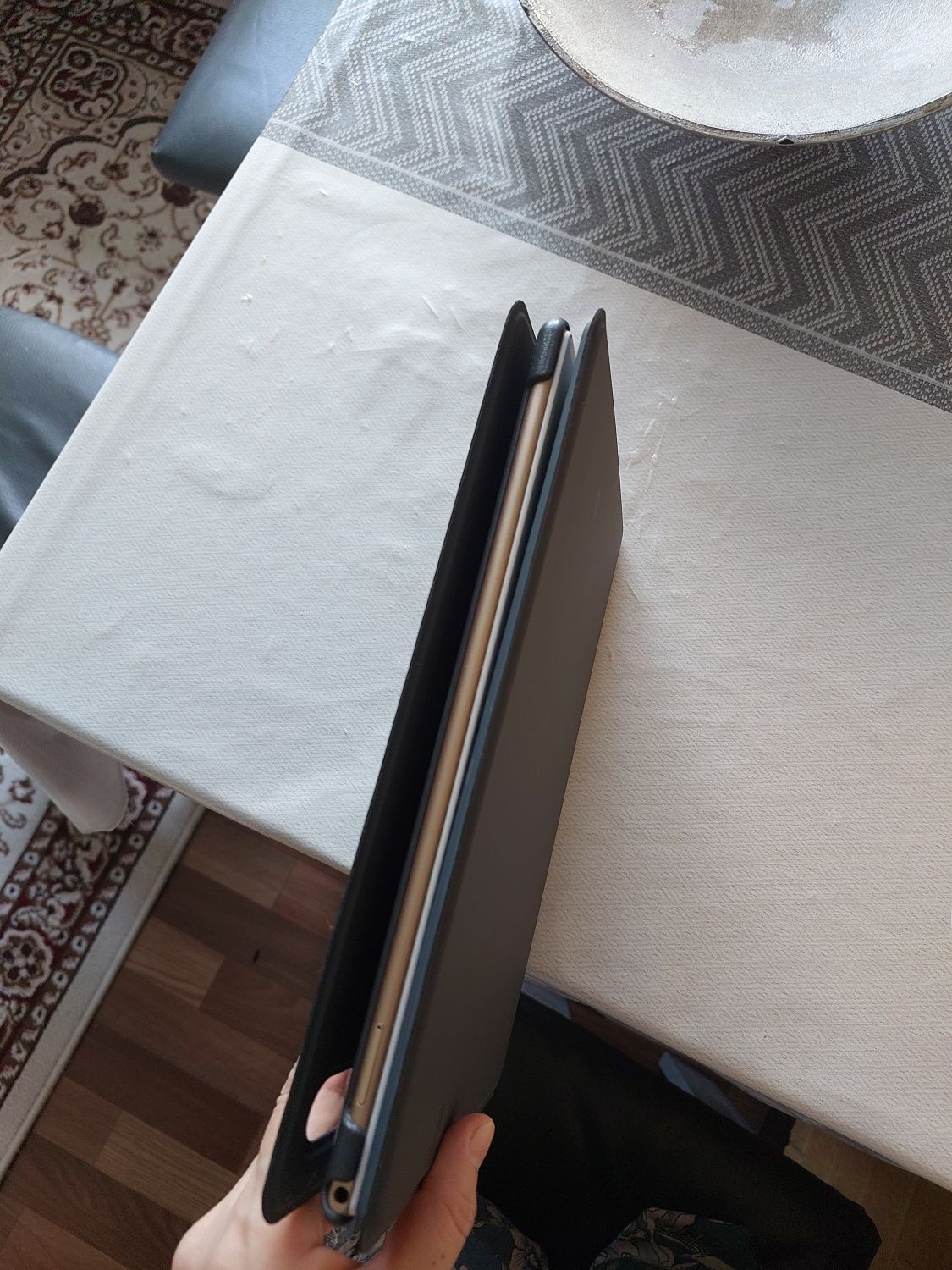 Продам планшет   TAB 8