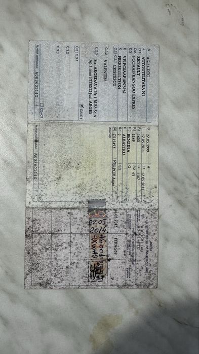 Proprietar. Vand masina veche pt tichet programul rabla